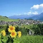 In By Slope & Sonnenbahn * Ladis