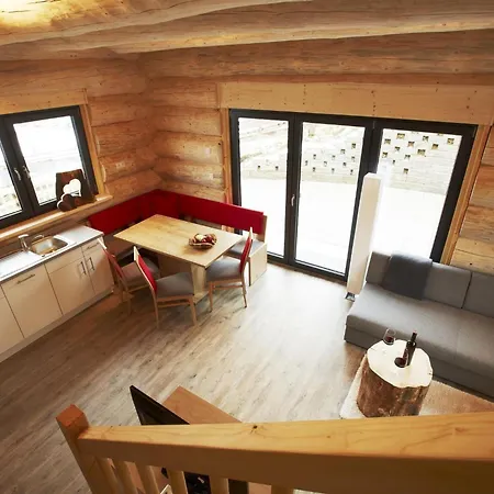 In By Slope & Sonnenbahn Chalé Ladis