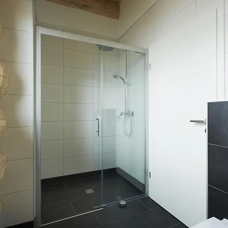 In By Slope & Sonnenbahn Chalé Ladis