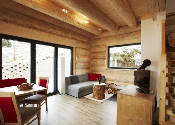 In By Slope & Sonnenbahn * Ladis